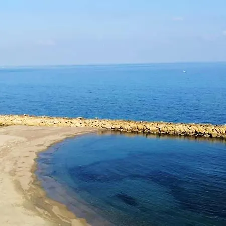 Elegant In 70 M² With Sea View Appartamento Torre Melissa
